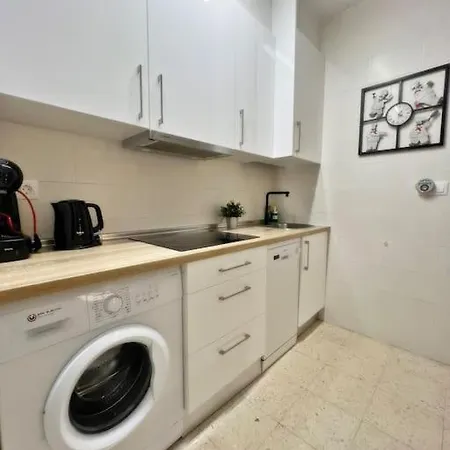 Magnifico En El Centro De *