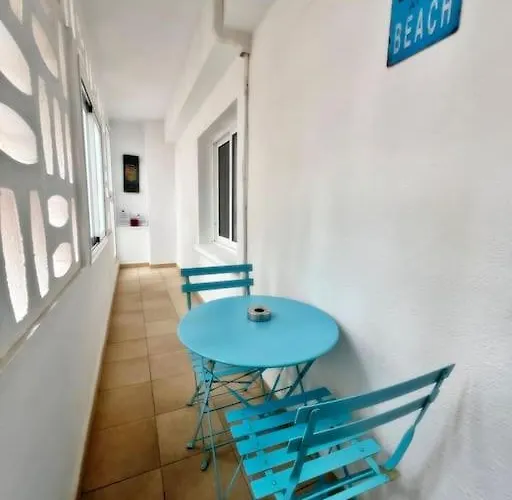 Magnifico En El Centro De 푸엔히롤라